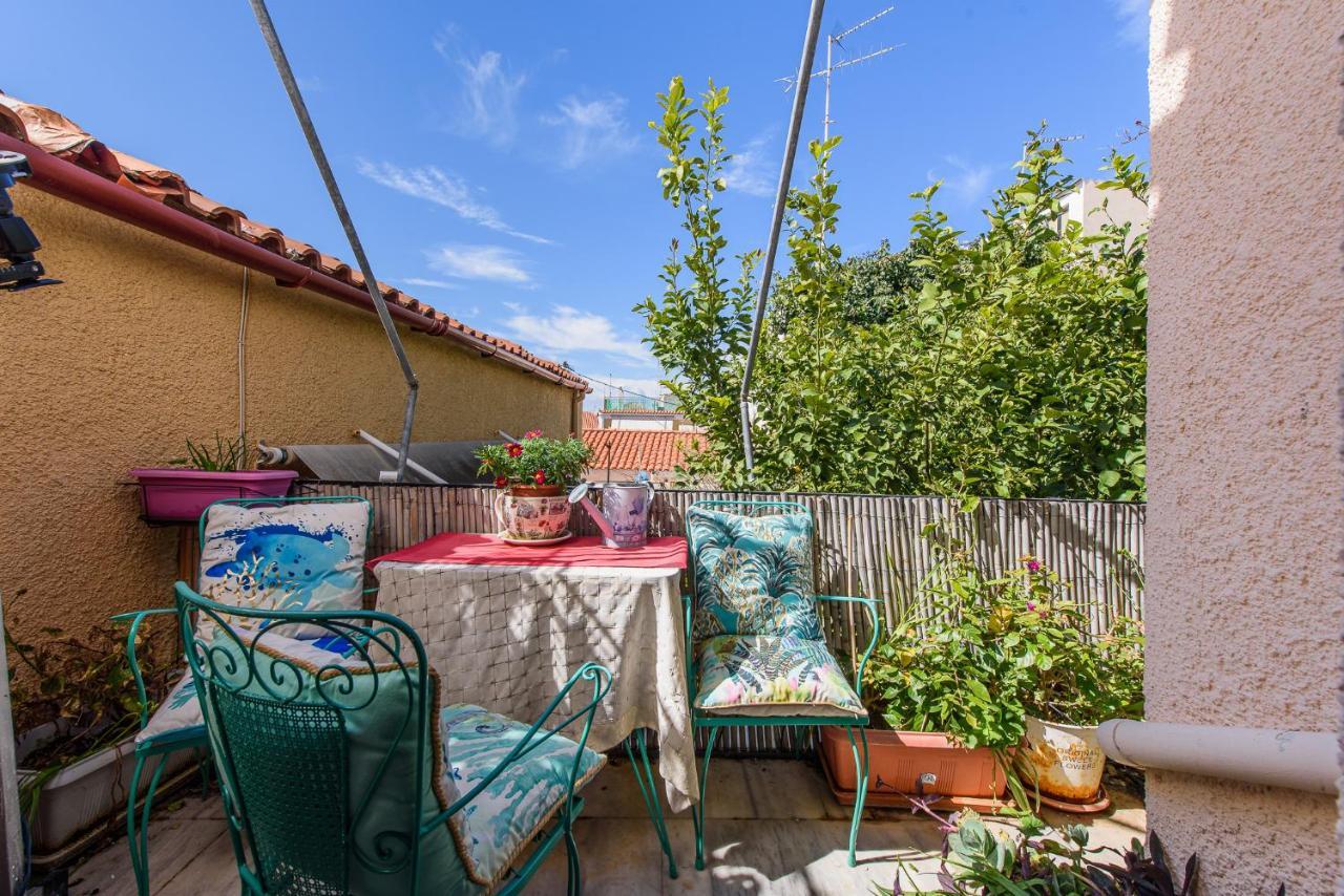 Aegina'S Flowers House Екстериор снимка